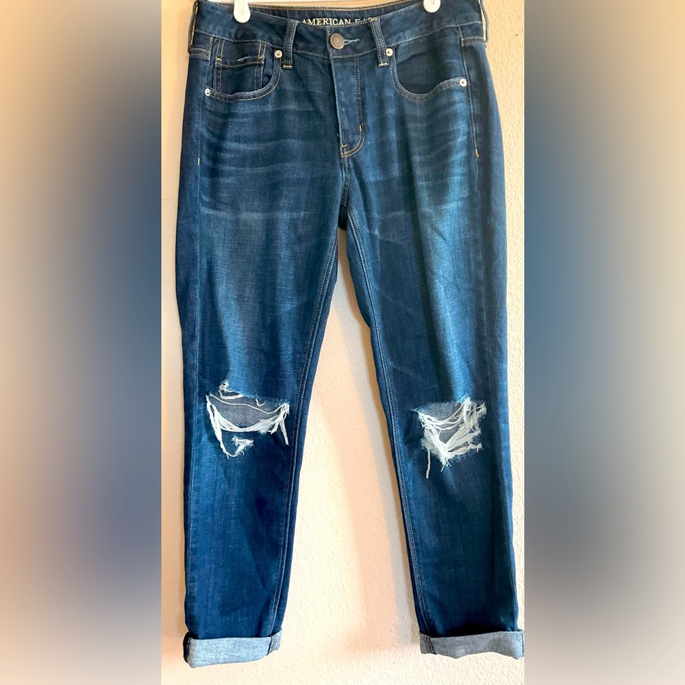 American Eagle Distressed Next Level Stretch‎ Super Hi Rise Jegging size 8